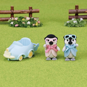 Sylvanian Families Penguen Bebekler Araba Keyfi  ESF5695