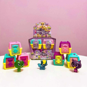 House Pets Evcil Hayvan Sürpriz Paket - 1 Adet Fiyatıdır