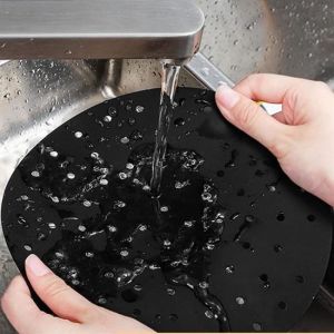 Ürün Gezegeni® Renkli Isıya Dayanıklı Yıkanılabilir Silikon Fırın Ve Airfryer Yuvarlak Pişirme Matı 23 Cm