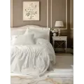 Cotton Box 3D Nakışlı Çift Kişilik Saten Nevresim Takımı Gilded Ekru