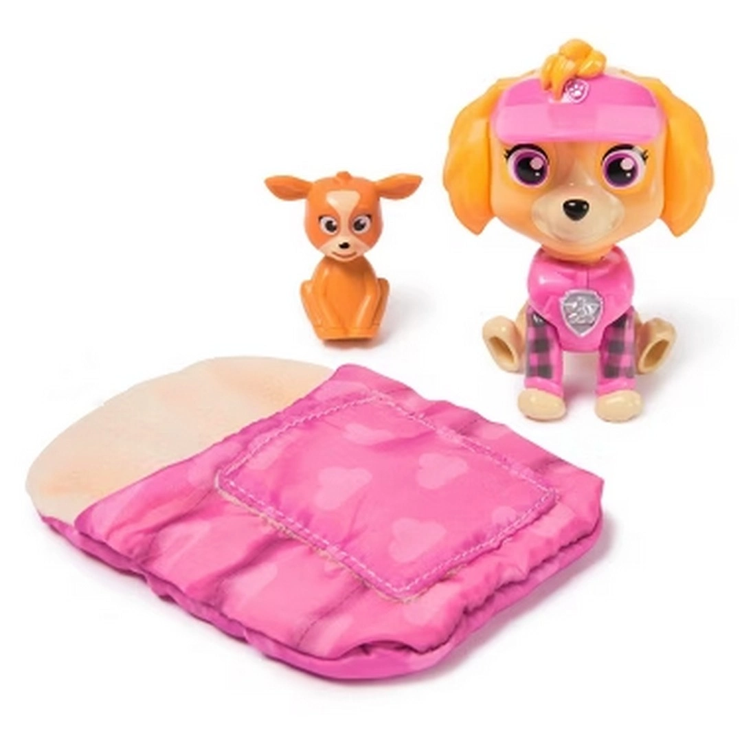 Paw Patrol Skye'ın Kamp Figürleri