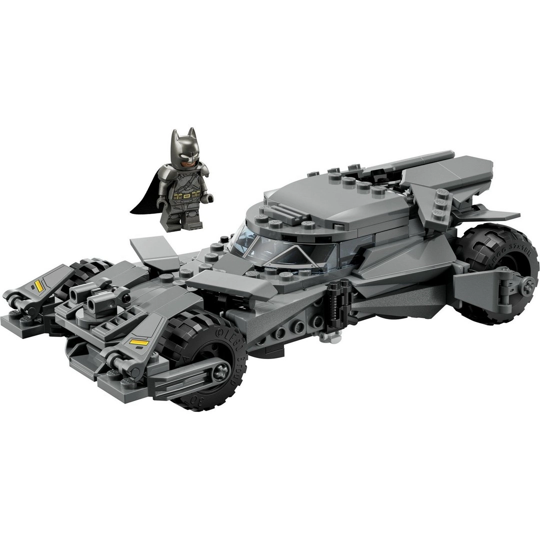 LEGO DC Batman Batman ve Superman Batmobile 76331
