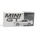 Mini GT 1/64 Nissan Skyline GT-R (R32) VeilSide Combat C-I White