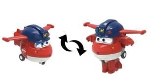 Harika Kanatlar Dönüşen Tekli Figür Polis Jett