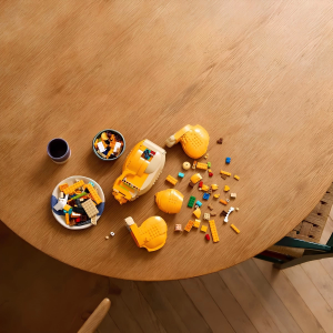 LEGO Disney Genç Aslan Kral Simba 43247