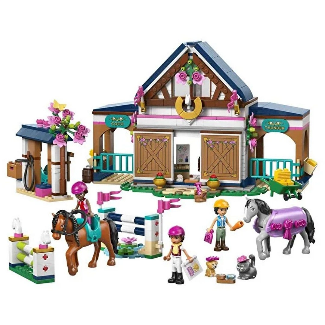 LEGO Friends At Ahırı ve Binicilik Akademisi 42688