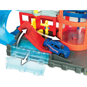 Express Wheels Araç Yıkama ve Renk Değiştirme Oyun Seti