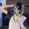 Sesli Spider-Man Venom Versus Karanlıkta Parlayan Venom Maske