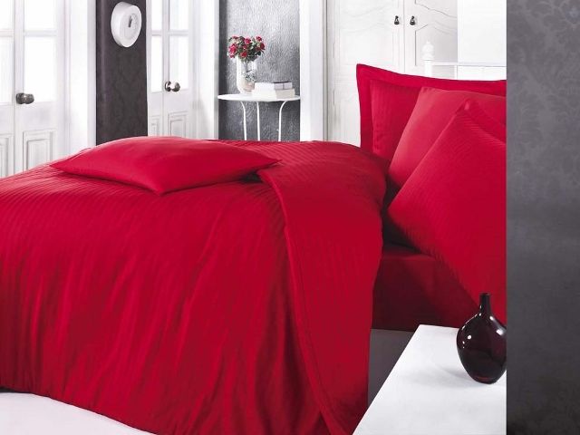 Clasy Çizgili Saten Nevresim Takımı Çift Kişilik Kırmızı