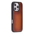Cüzdan Taşıma Derdi Olmadan – iPhone 16 Pro Uyumlu Hakiki Deri El Yapımı Kart Yuvalı Kılıf (Gölgeli Taba)