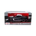 MAIS 31269 1 24 FORD MUSTANG BOSS 302
