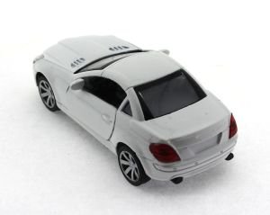 Çek Bırak Mercedes Benzeri Beyaz Metal Araba