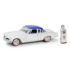 Greenlight 1/64 The Hobby Shop Series 16 - 1954 Studebaker Commander Starliner with Vintage