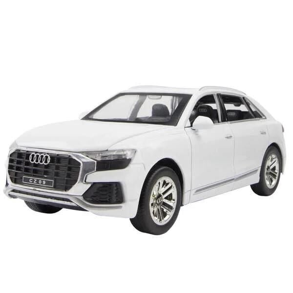 CZ114B AUDİ Q8 1:24 METAL MODEL ARABA