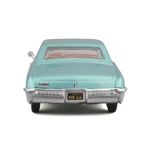 MAY 31214 1965 Buick Riviera 1:26 Model Araba 