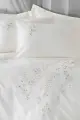 Cotton Box 3D Nakışlı Çift Kişilik Saten Nevresim Takımı Liora Ekru