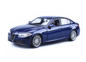Bburago 1:24 Alfa Romeo GIULIA Model Araba