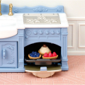 Sylvanian Families Kırmızı Çatılı Nehir Malikanesi Elegan Yemek Odası