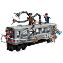 76321 Lego Marvel Örümcek Adam ile Doktor Oktopus Metroda 393 parça +9 yaş