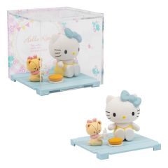 HKT38100 Hello Kitty ve Oyun Arkadaşı - 1 Adet Fiyatıdır